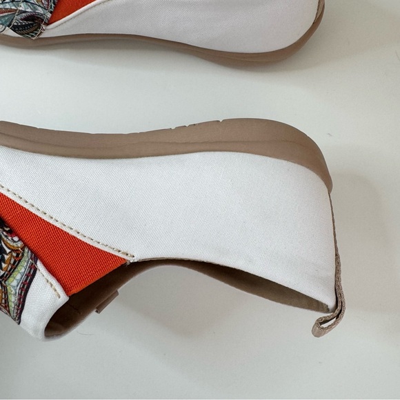 UIN Size 7 Slip On Shoes Canvas Ganesha Elephant - Picture 8 of 16